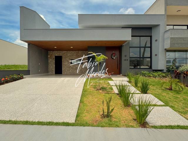 #64 - Casa em condomínio para Venda em Indaiatuba - SP