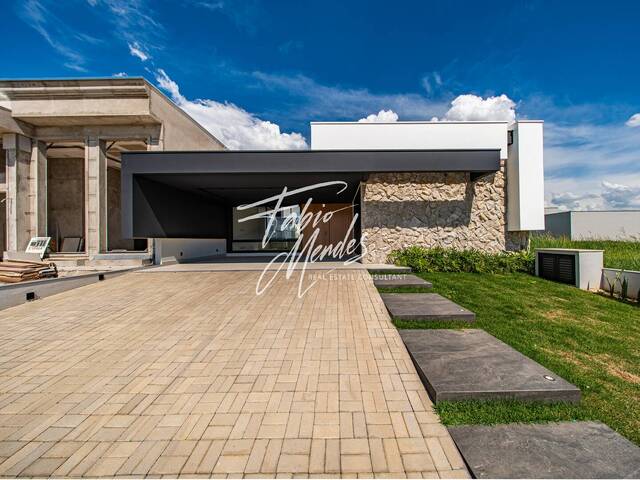 #82 - Casa para Venda em Indaiatuba - SP - 2